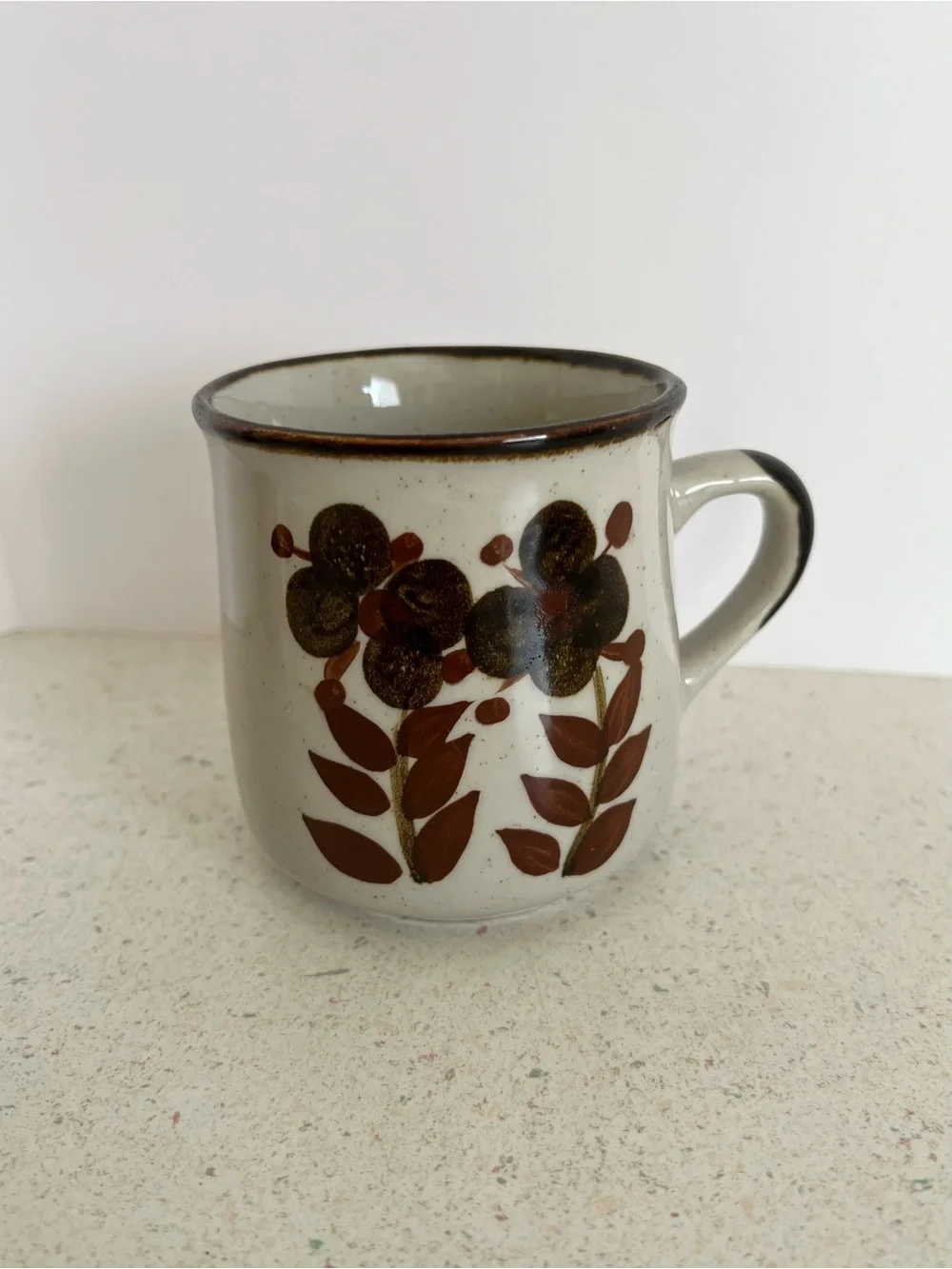 Vintage 1970’s Stoneware Hand Painted Cup Brown Floral Design Coffee Mug 12oz